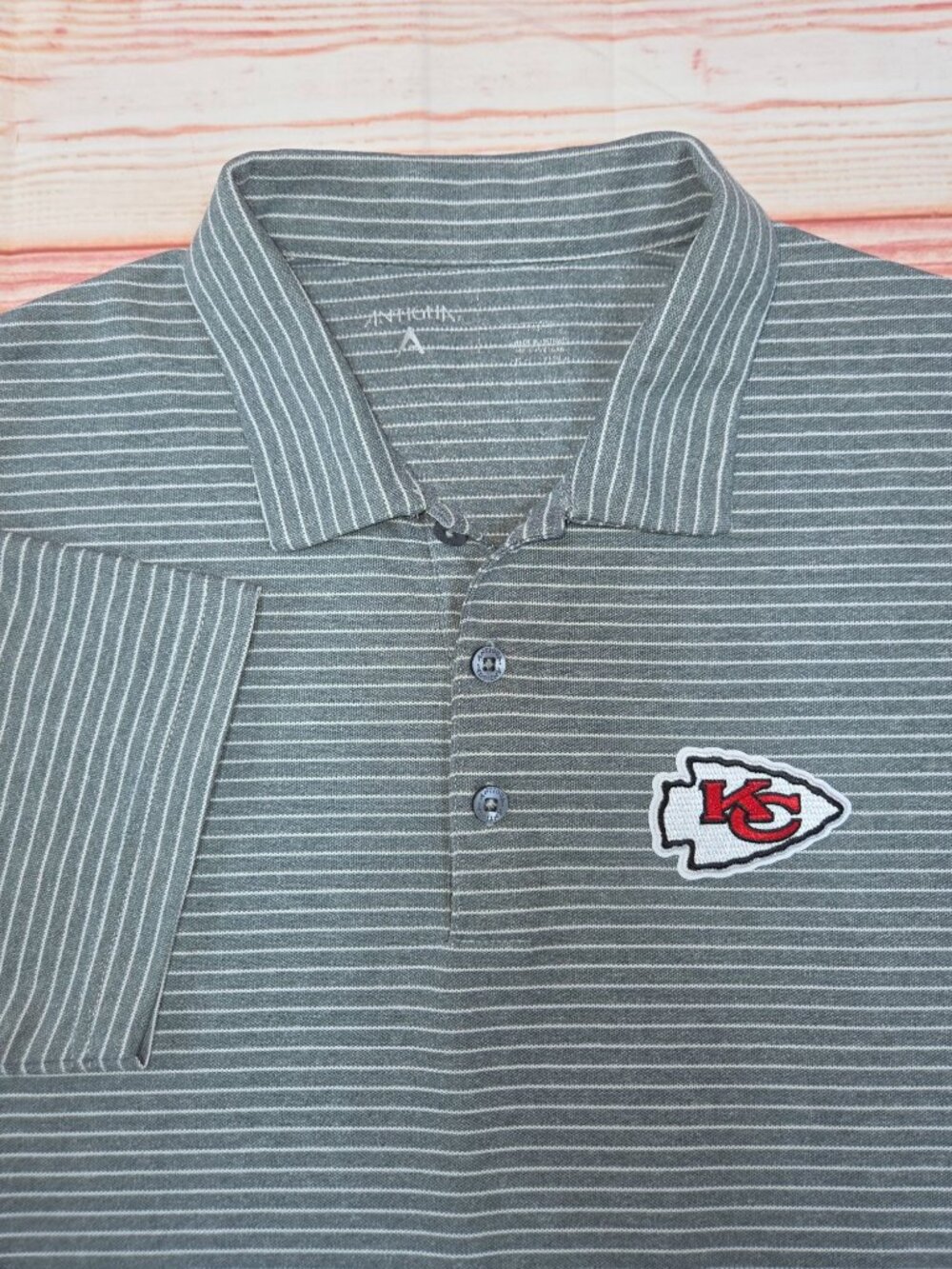 Kansas City Chiefs Antigua Mens Grey Striped Polo Size Medium